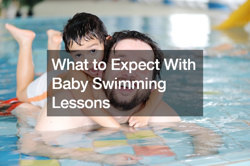 What to Expect With Baby Swimming Lessons